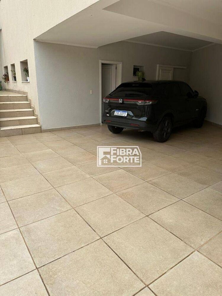 Casa, 5 quartos, 293 m² - Foto 3