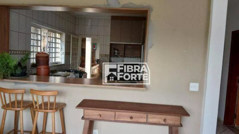Casa, 4 quartos, 250 m² - Foto 5