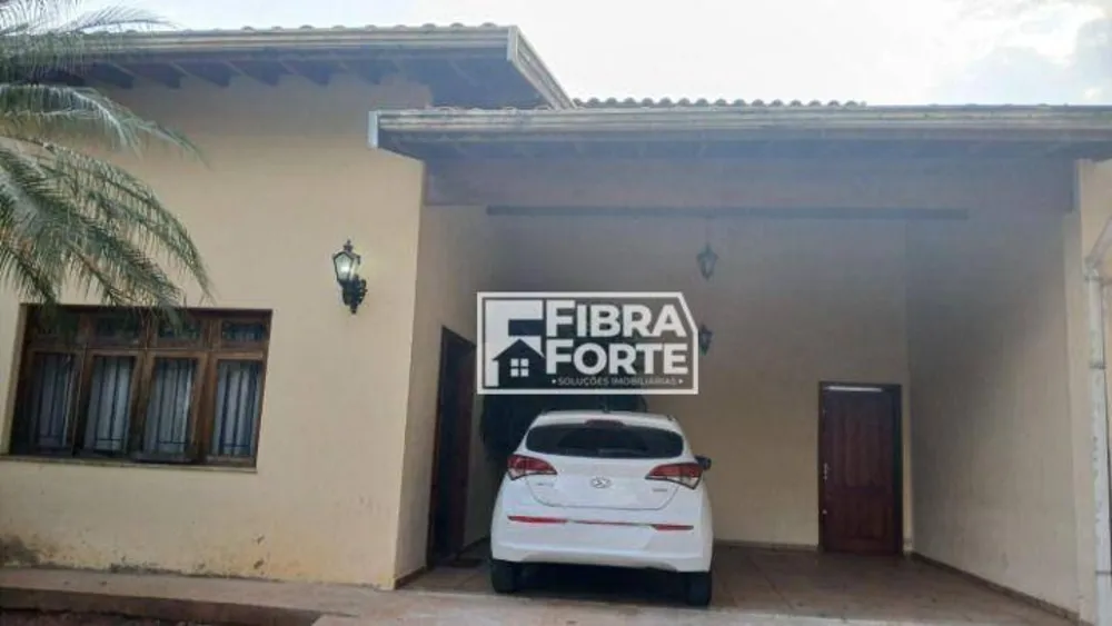Casa, 4 quartos, 250 m² - Foto 1