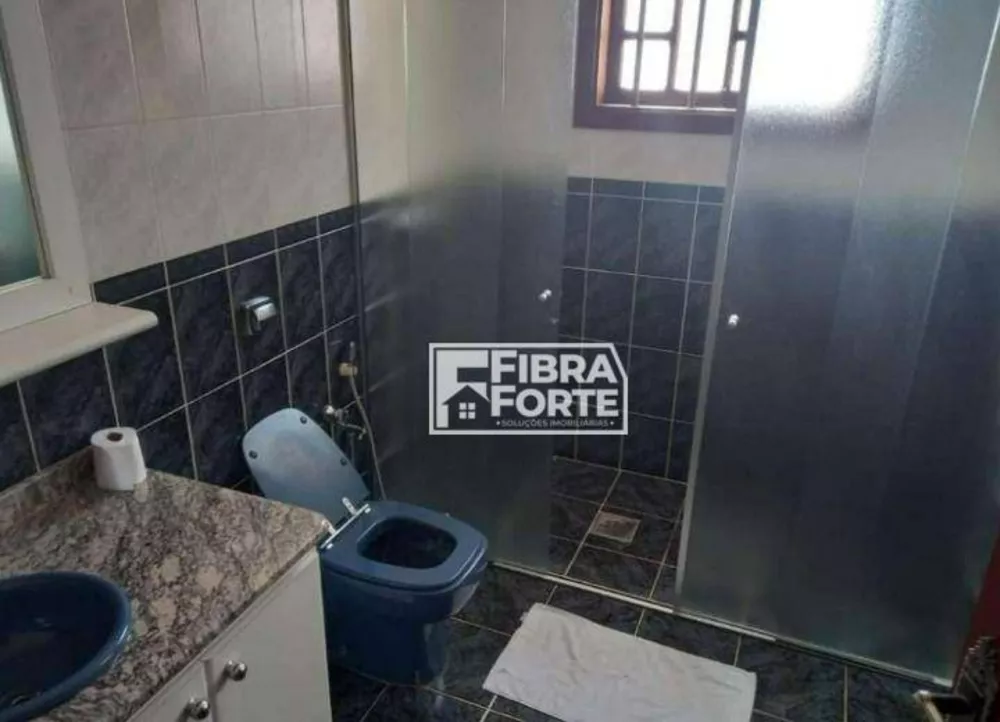 Casa, 4 quartos, 266 m² - Foto 1