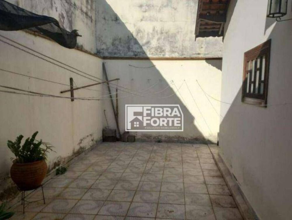 Casa, 4 quartos, 266 m² - Foto 4