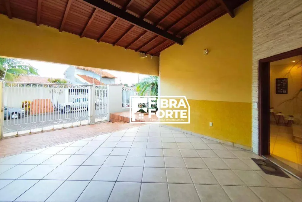 Casa, 3 quartos, 267 m² - Foto 2