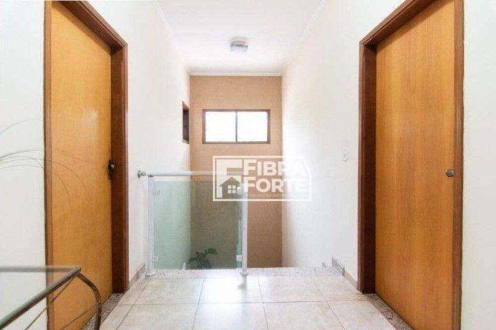 Casa, 3 quartos, 221 m² - Foto 8