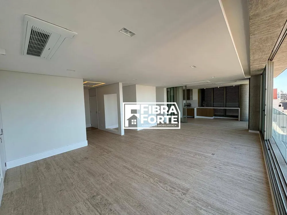 Apartamento, 3 quartos, 257 m² - Foto 2