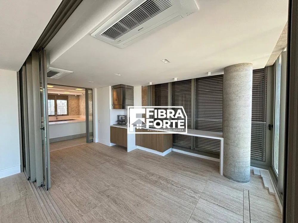 Apartamento, 3 quartos, 257 m² - Foto 1