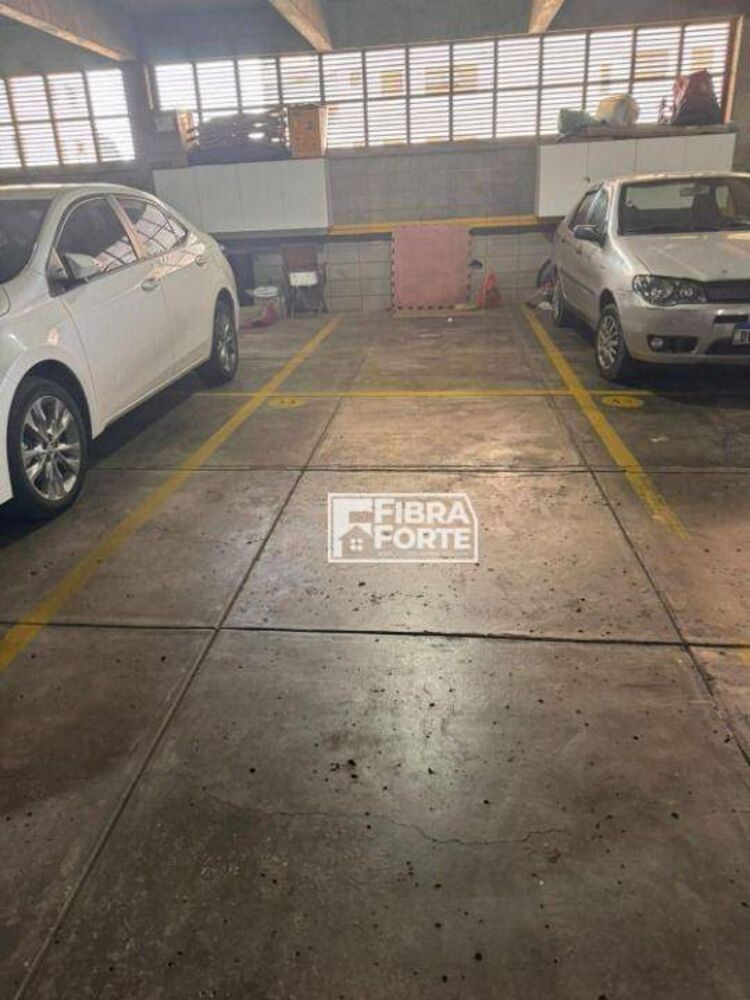 Apartamento à venda com 3 quartos, 112m² - Foto 3