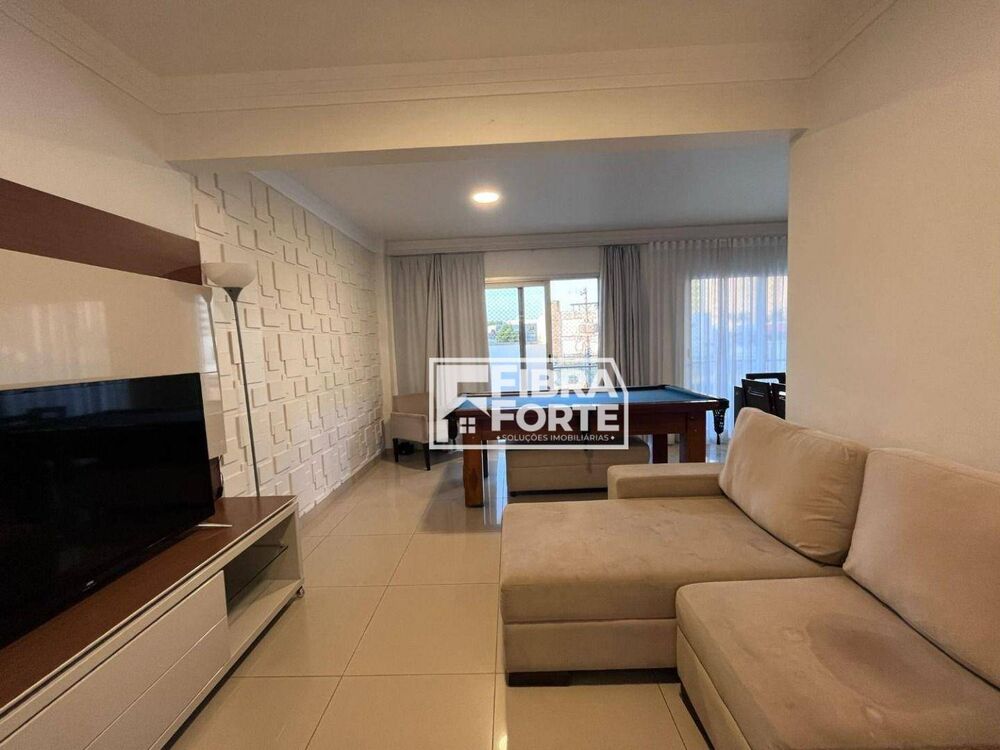 Apartamento à venda com 3 quartos, 130m² - Foto 1