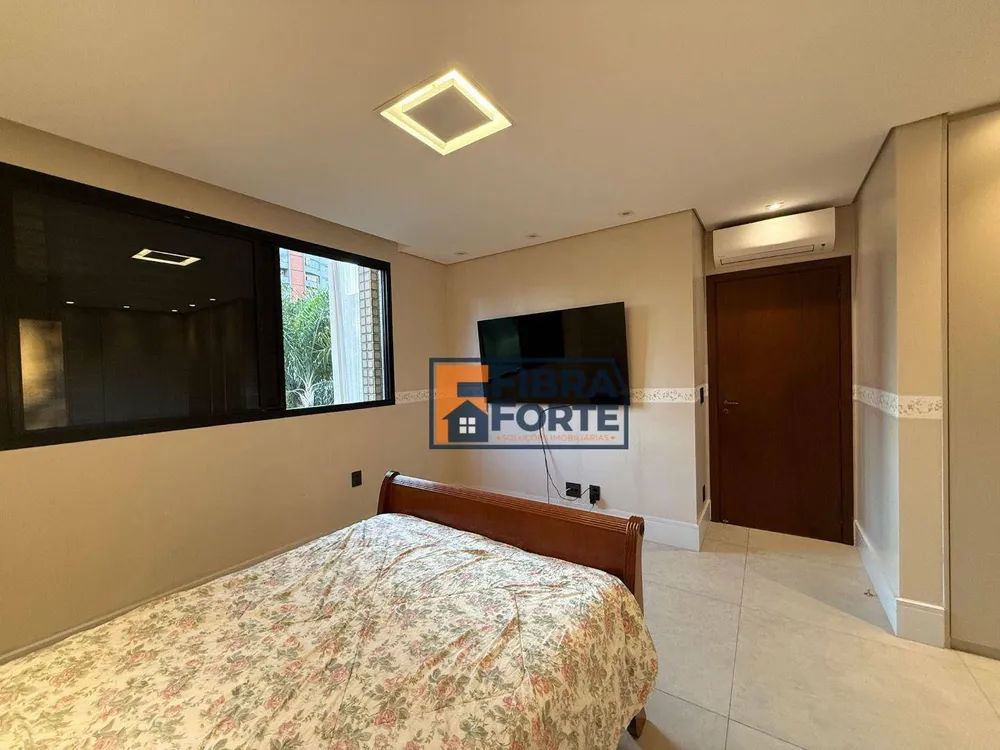 Apartamento, 4 quartos, 256 m² - Foto 12