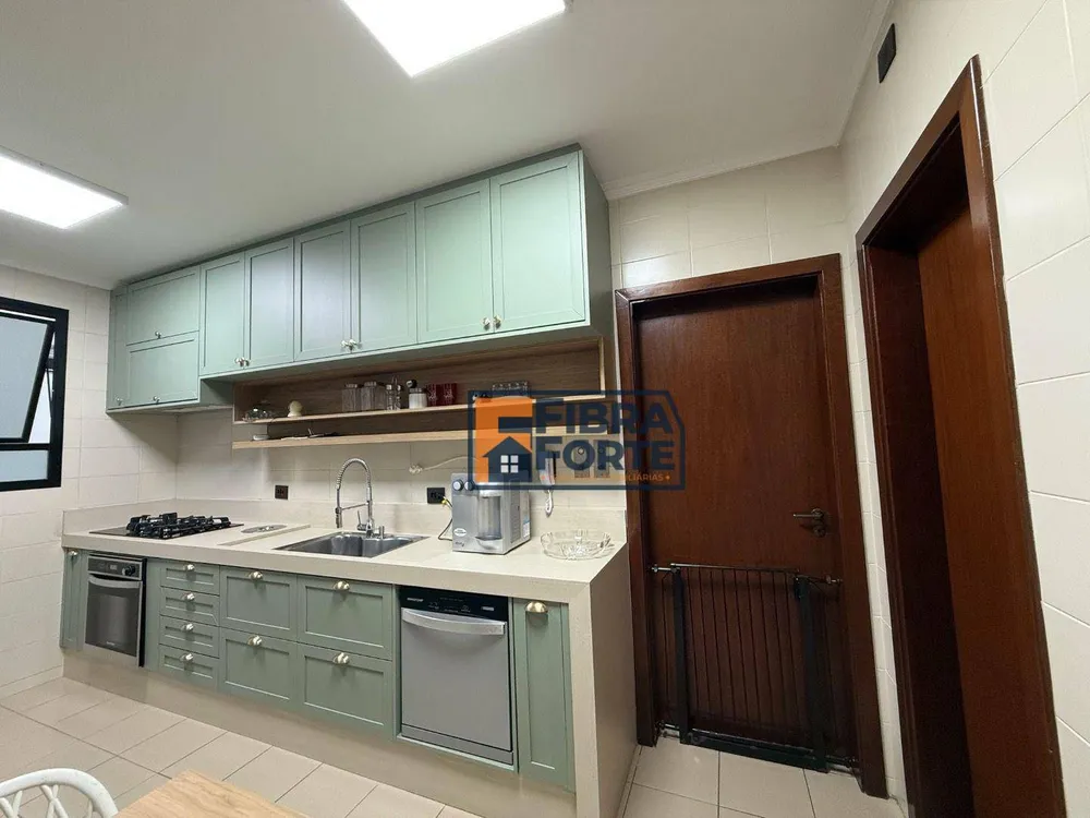 Apartamento, 4 quartos, 256 m² - Foto 11