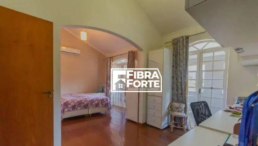 Casa, 3 quartos, 274 m² - Foto 1