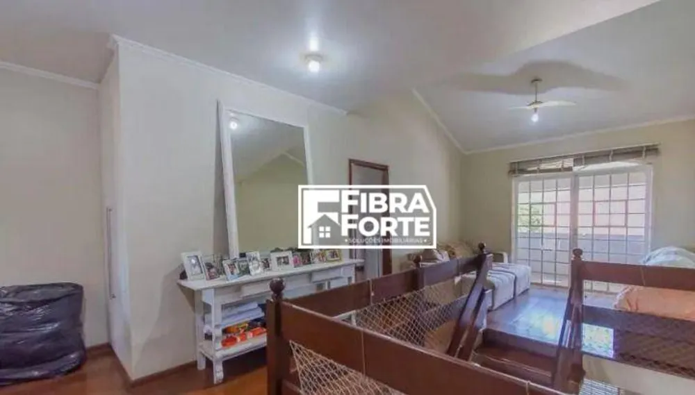 Casa, 3 quartos, 274 m² - Foto 2