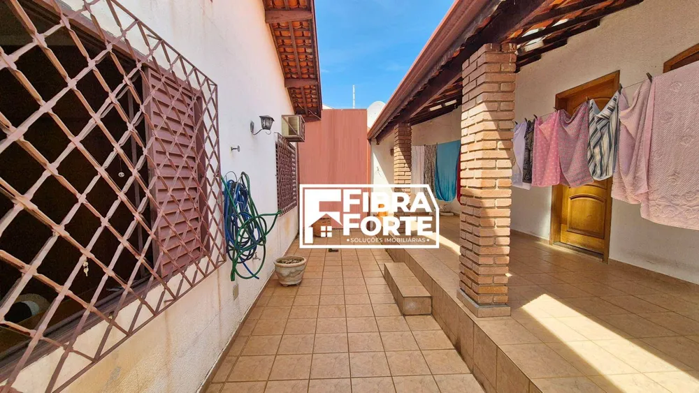 Casa, 4 quartos, 191 m² - Foto 4