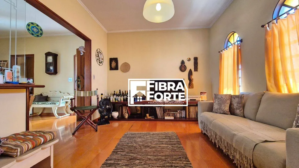 Casa, 4 quartos, 191 m² - Foto 2