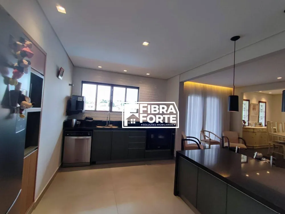 Casa, 4 quartos, 258 m² - Foto 12