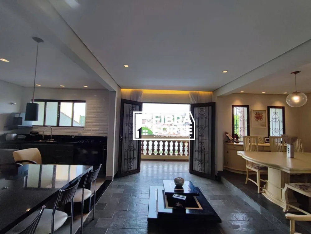 Casa, 4 quartos, 258 m² - Foto 6