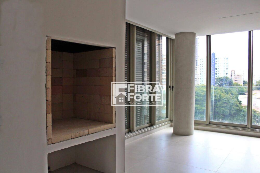 Apartamento à venda com 3 quartos, 257m² - Foto 1