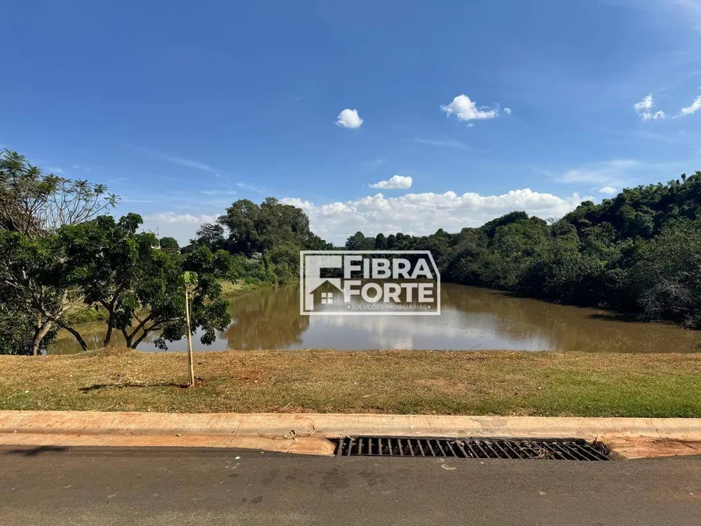 Loteamento e Condomínio, 300 m² - Foto 1