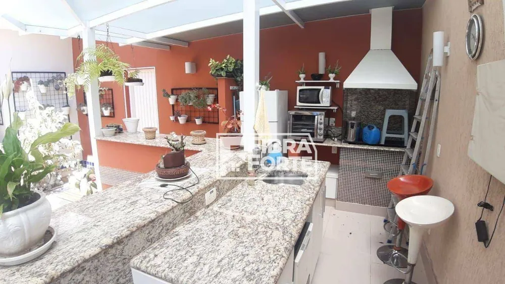 Casa, 4 quartos, 373 m² - Foto 1