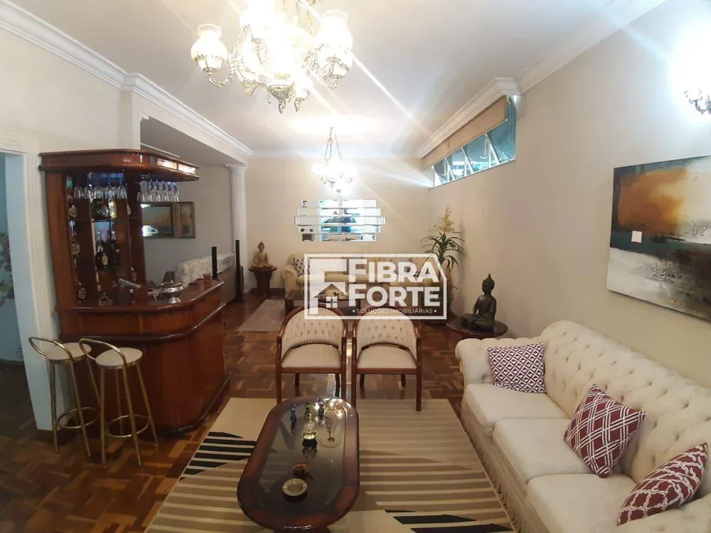 Casa, 4 quartos, 373 m² - Foto 2