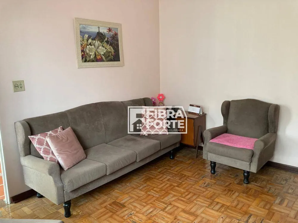 Casa, 3 quartos, 188 m² - Foto 1