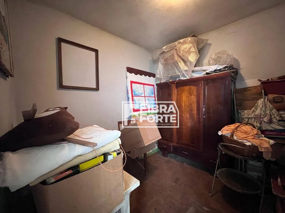 Casa, 3 quartos, 217 m² - Foto 1