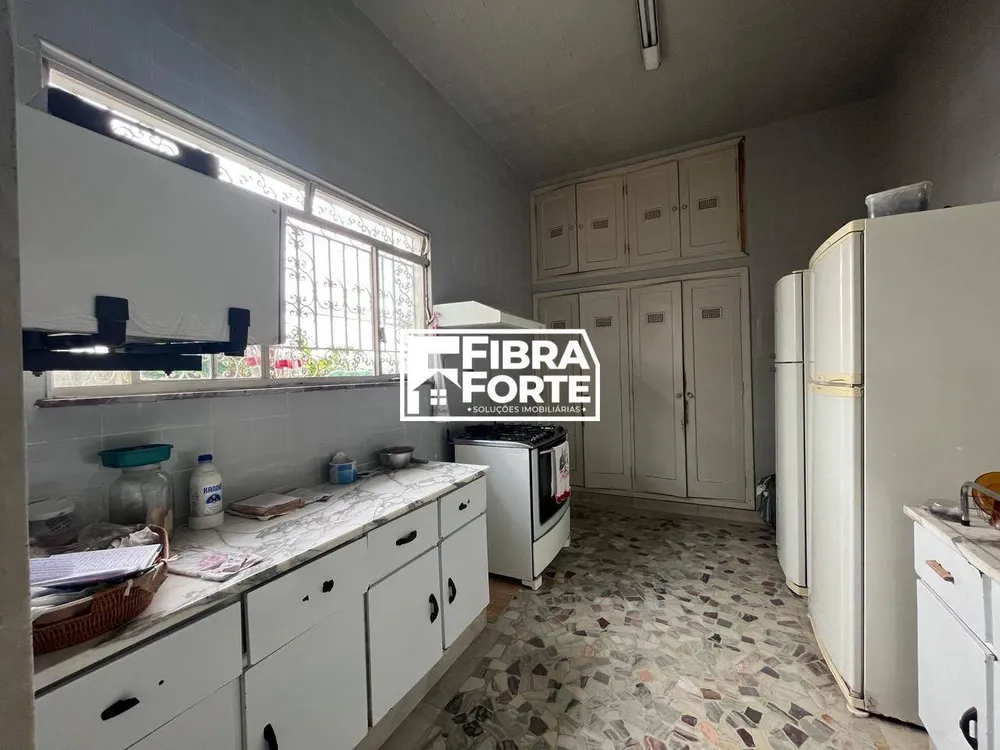 Casa, 3 quartos, 217 m² - Foto 3