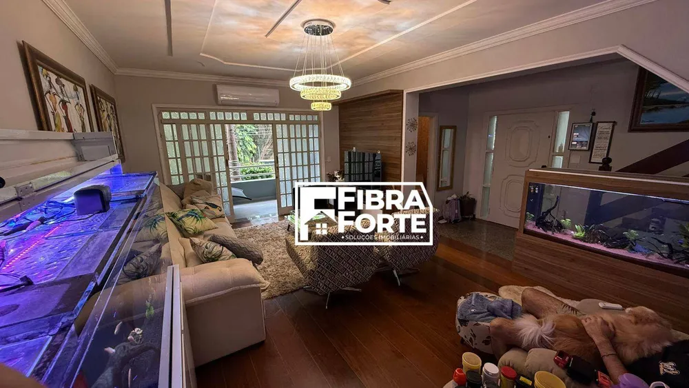 Casa, 3 quartos, 332 m² - Foto 2