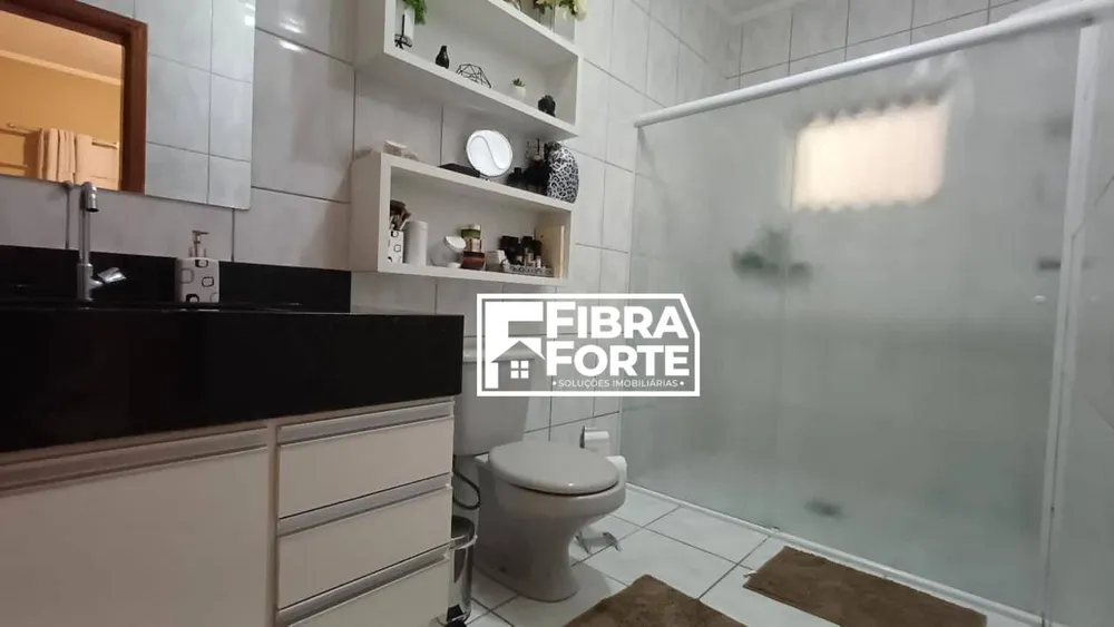Casa, 3 quartos, 244 m² - Foto 6