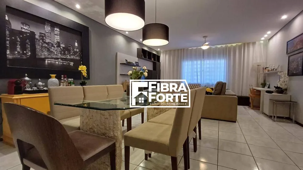 Casa, 3 quartos, 244 m² - Foto 3