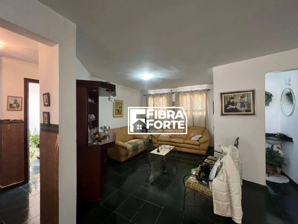 Casa, 4 quartos, 253 m² - Foto 11