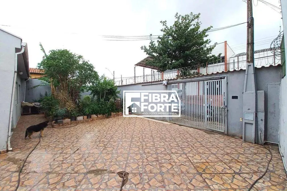 Casa, 4 quartos, 364 m² - Foto 2
