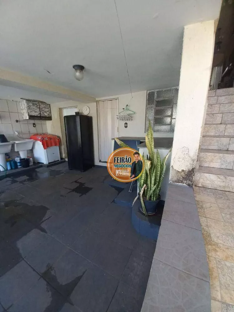 Casa, 3 quartos, 184 m² - Foto 3