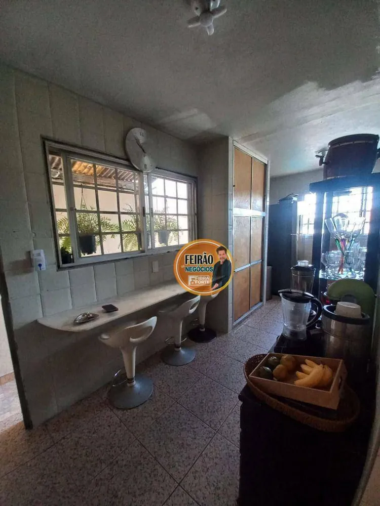 Casa, 3 quartos, 184 m² - Foto 6