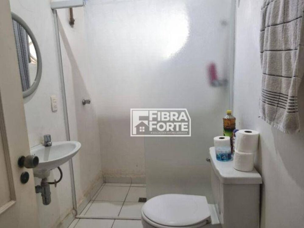 Casa, 6 quartos, 181 m² - Foto 4