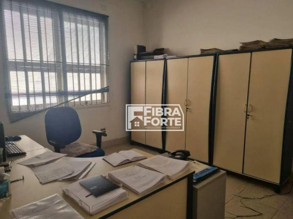 Casa, 6 quartos, 181 m² - Foto 11