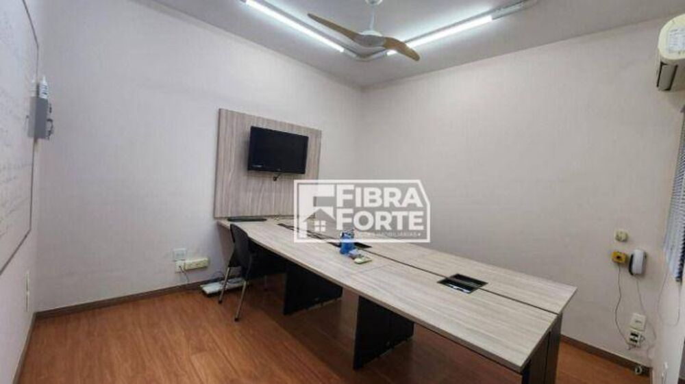 Casa, 6 quartos, 81 m² - Foto 4