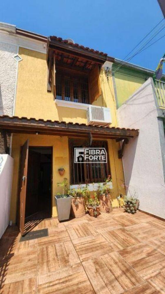 Casa, 6 quartos, 81 m² - Foto 3