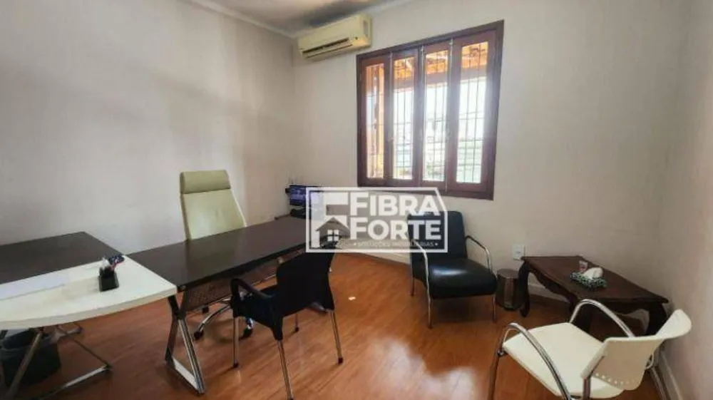 Casa, 6 quartos, 81 m² - Foto 11