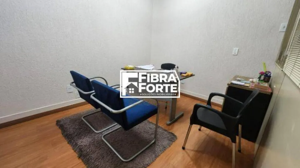 Casa, 6 quartos, 81 m² - Foto 4