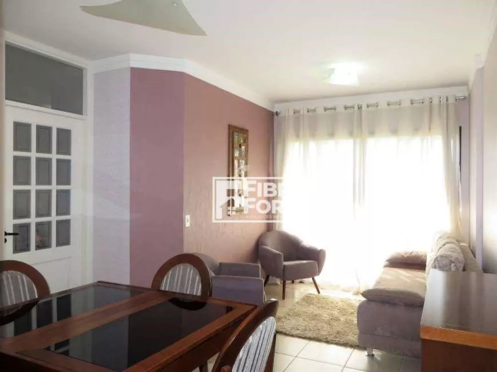 Apartamento à venda com 3 quartos, 78m² - Foto 2