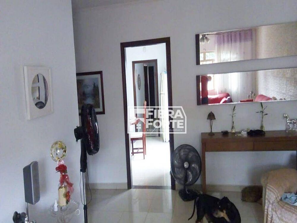 Casa, 3 quartos, 220 m² - Foto 3