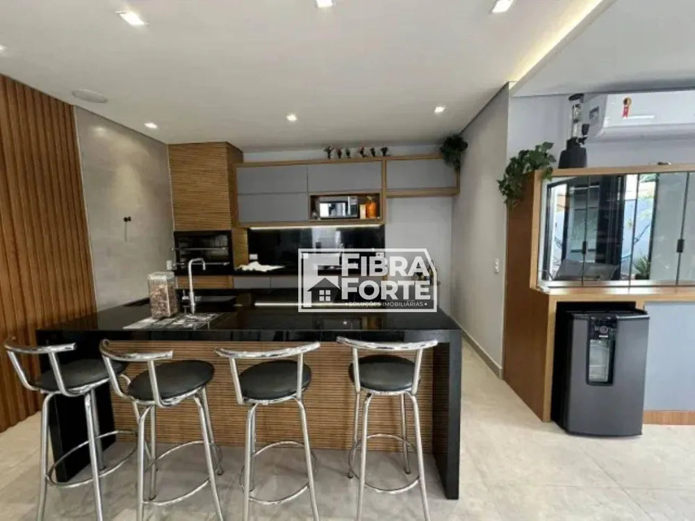 Casa, 4 quartos, 390 m² - Foto 2