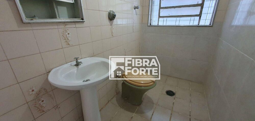 Casa, 5 quartos, 224 m² - Foto 4