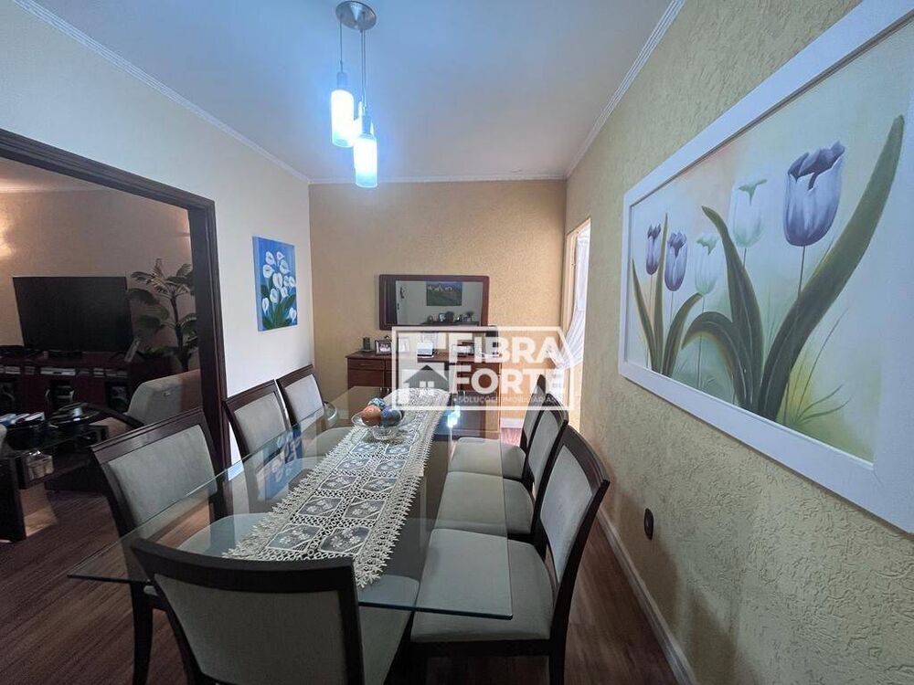 Casa, 3 quartos, 179 m² - Foto 2