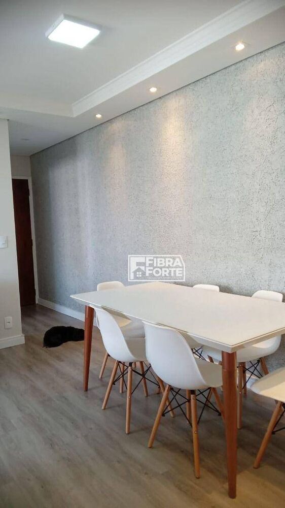 Apartamento à venda com 3 quartos, 75m² - Foto 3