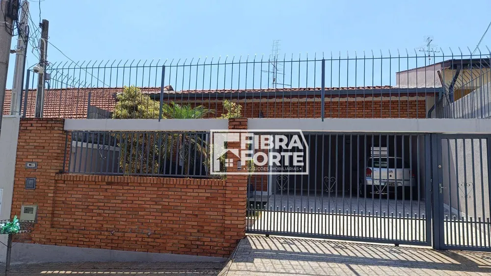 Casa, 3 quartos, 220 m² - Foto 1