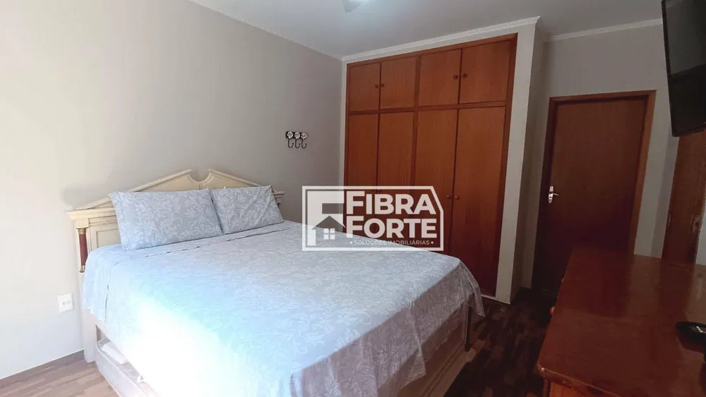 Casa, 3 quartos, 220 m² - Foto 15