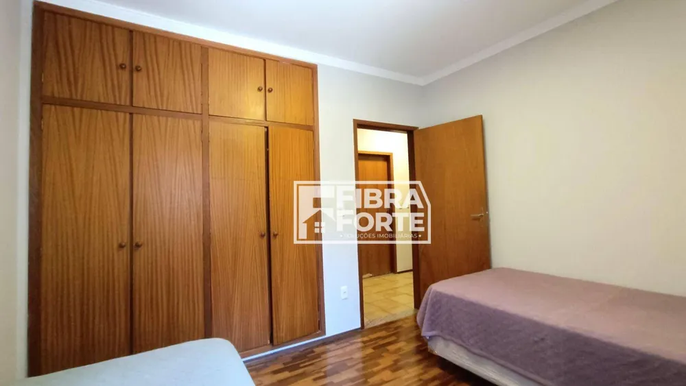 Casa, 3 quartos, 220 m² - Foto 10