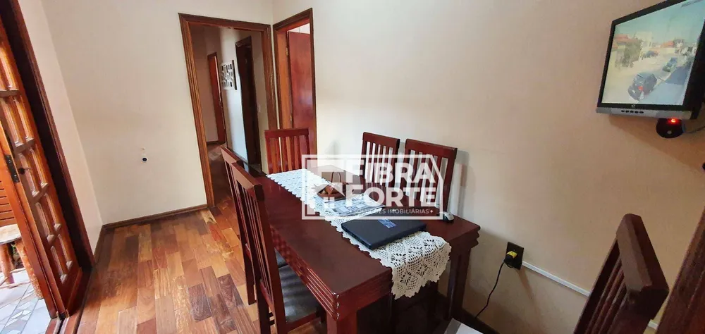 Casa, 3 quartos, 168 m² - Foto 5