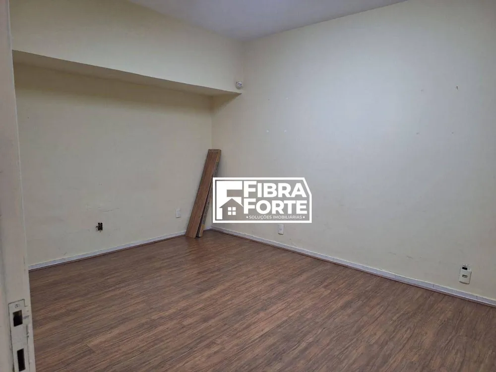 Casa, 5 quartos, 237 m² - Foto 6